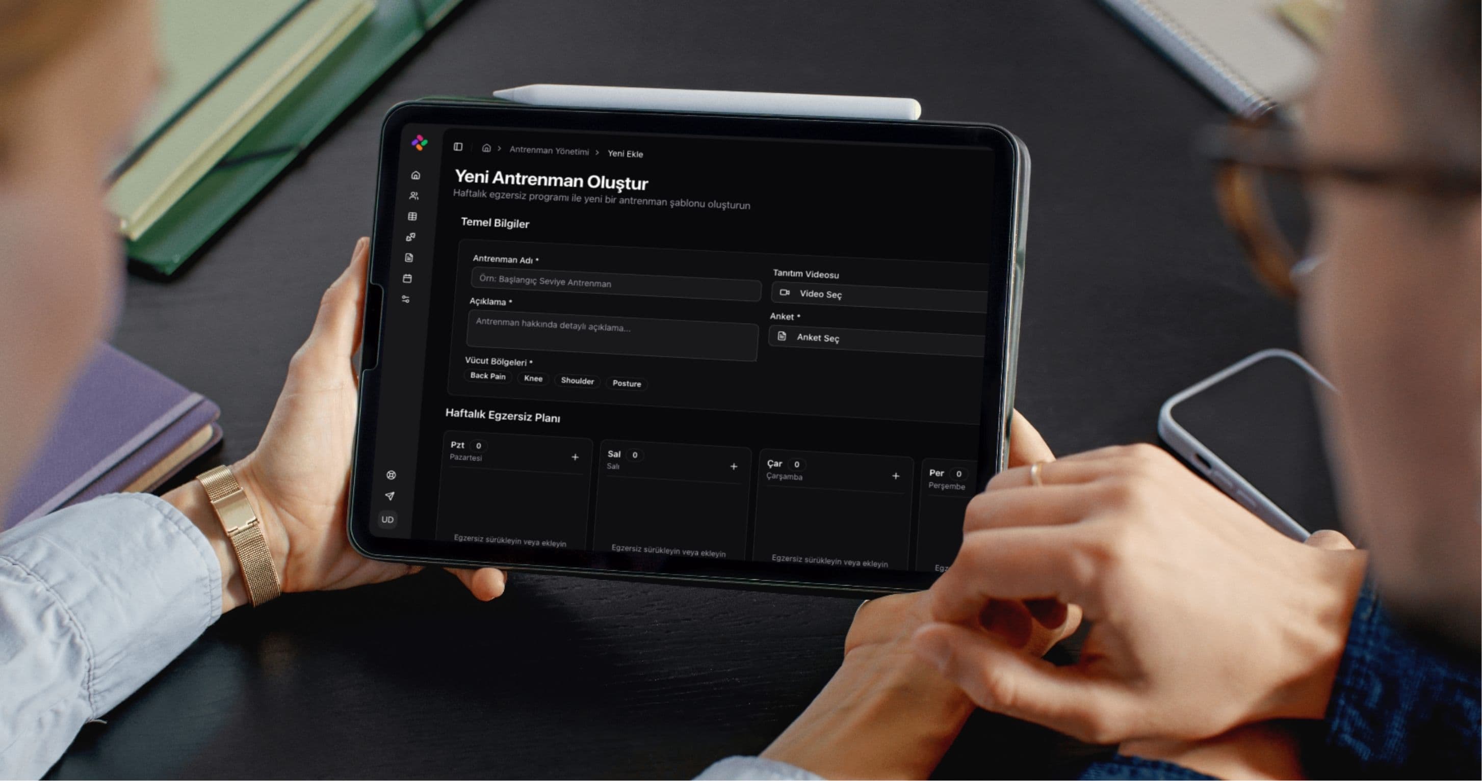 Masaüstü Görünüm (Karanlık)